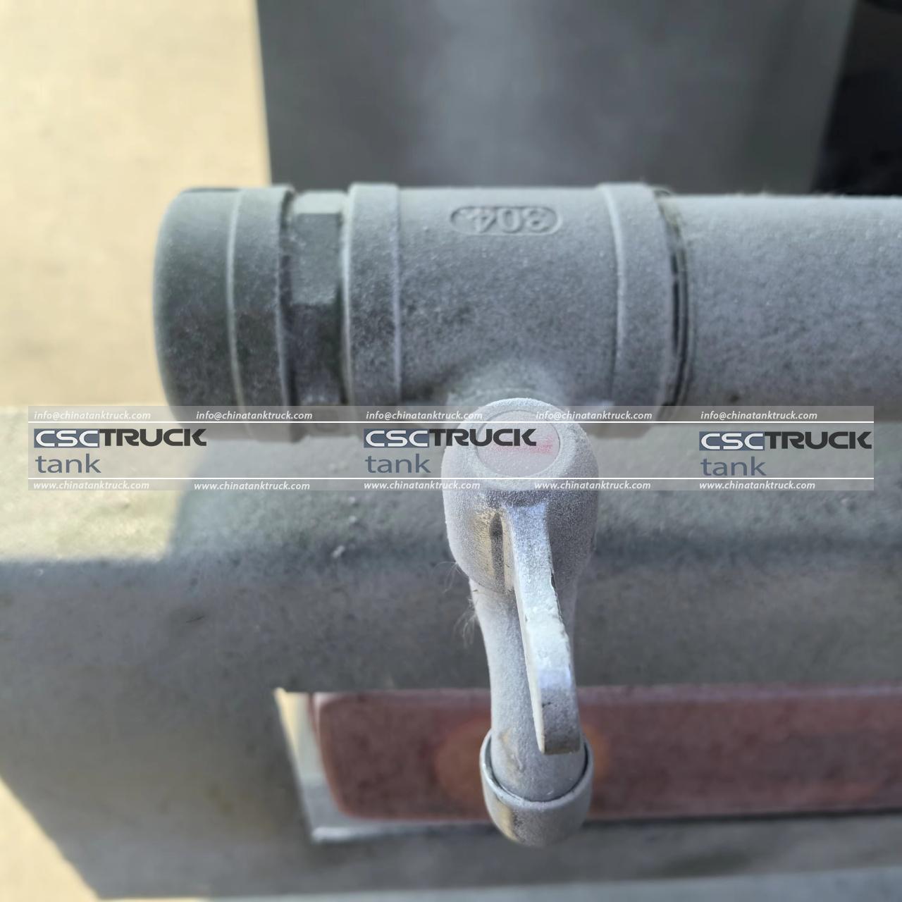 10 Wheelers 10 CBM Milk Tanker Truck (7)