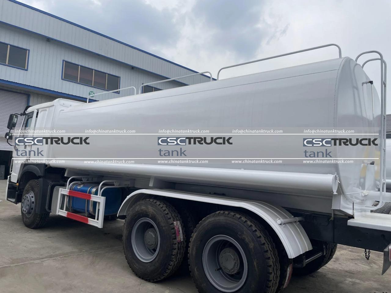 10 Wheelers 20000 Liters Fuel Tank Truck (4) 10 Wheelers 20000 Liters Fuel Tank Truck (4)