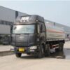 12 Wheelers 30000 Liters Mobile Fuel Truck (2)