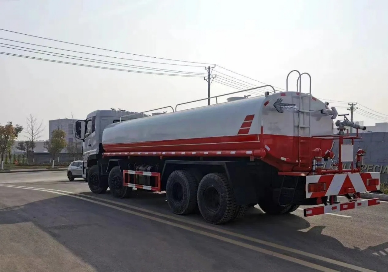 12 Wheelers 30000 Liters Water Tanker Truck (3)