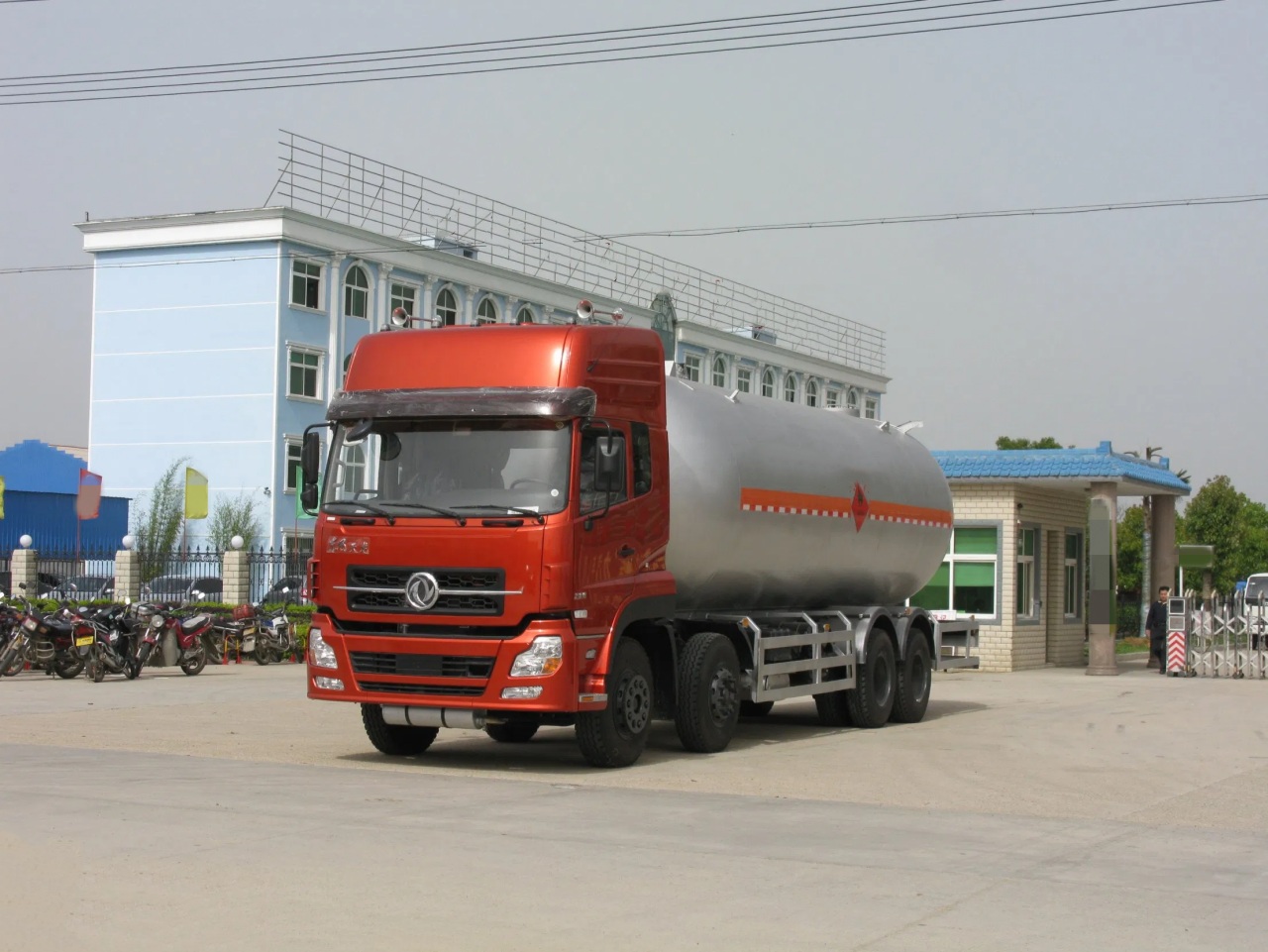 12 Wheelers 35 CBM Propane Delivery Truck (4)