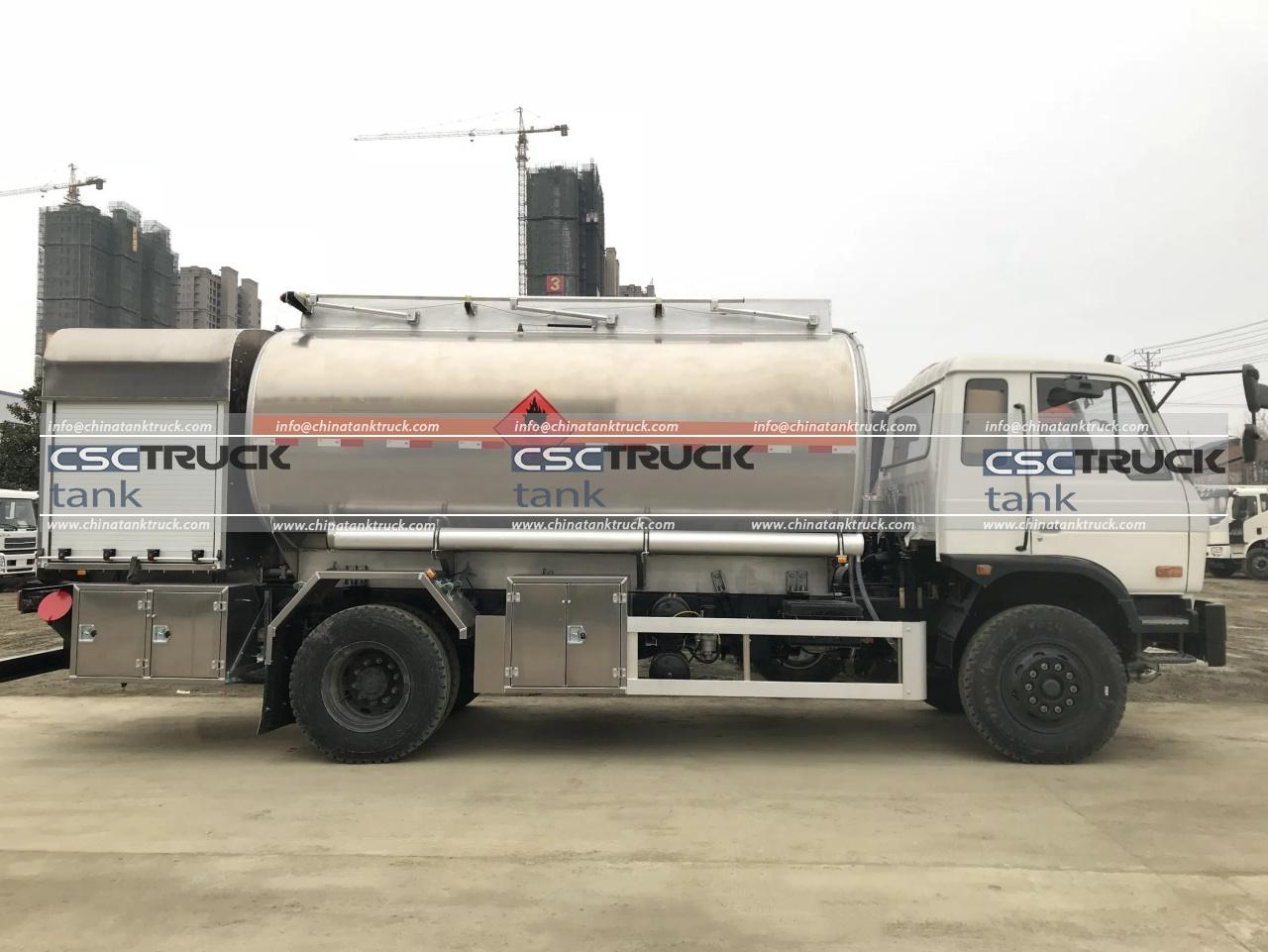 15000 Liters Jet Fuel Refueling Truck (3) 15000 Liters Jet Fuel Refueling Truck (3)