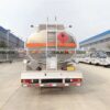 25000 Liters Oil Tanker Transport Truck (6)