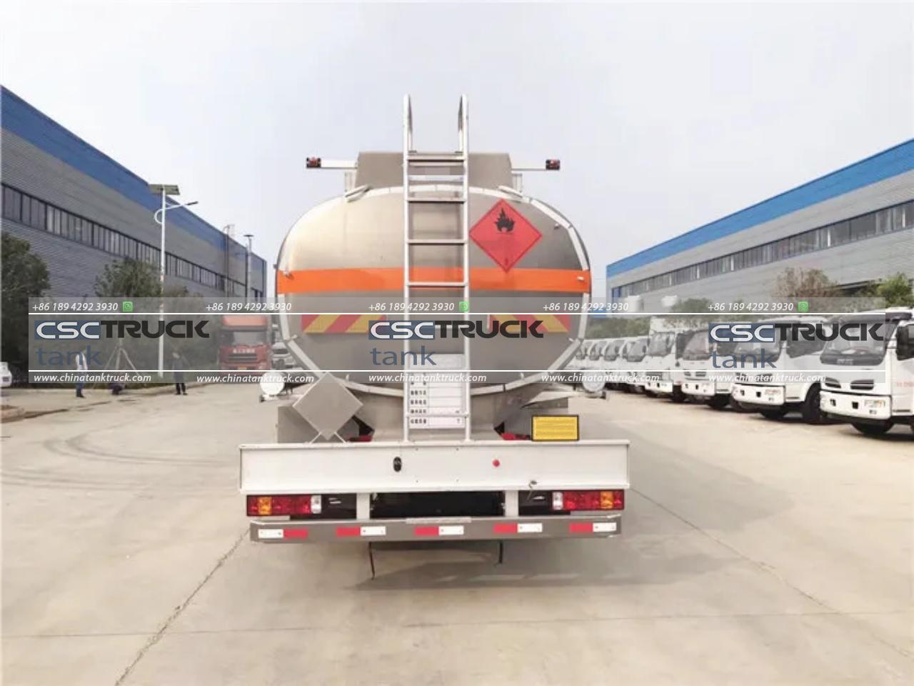 25000 Liters Oil Tanker Transport Truck (6) 25000 Liters Oil Tanker Transport Truck (6)