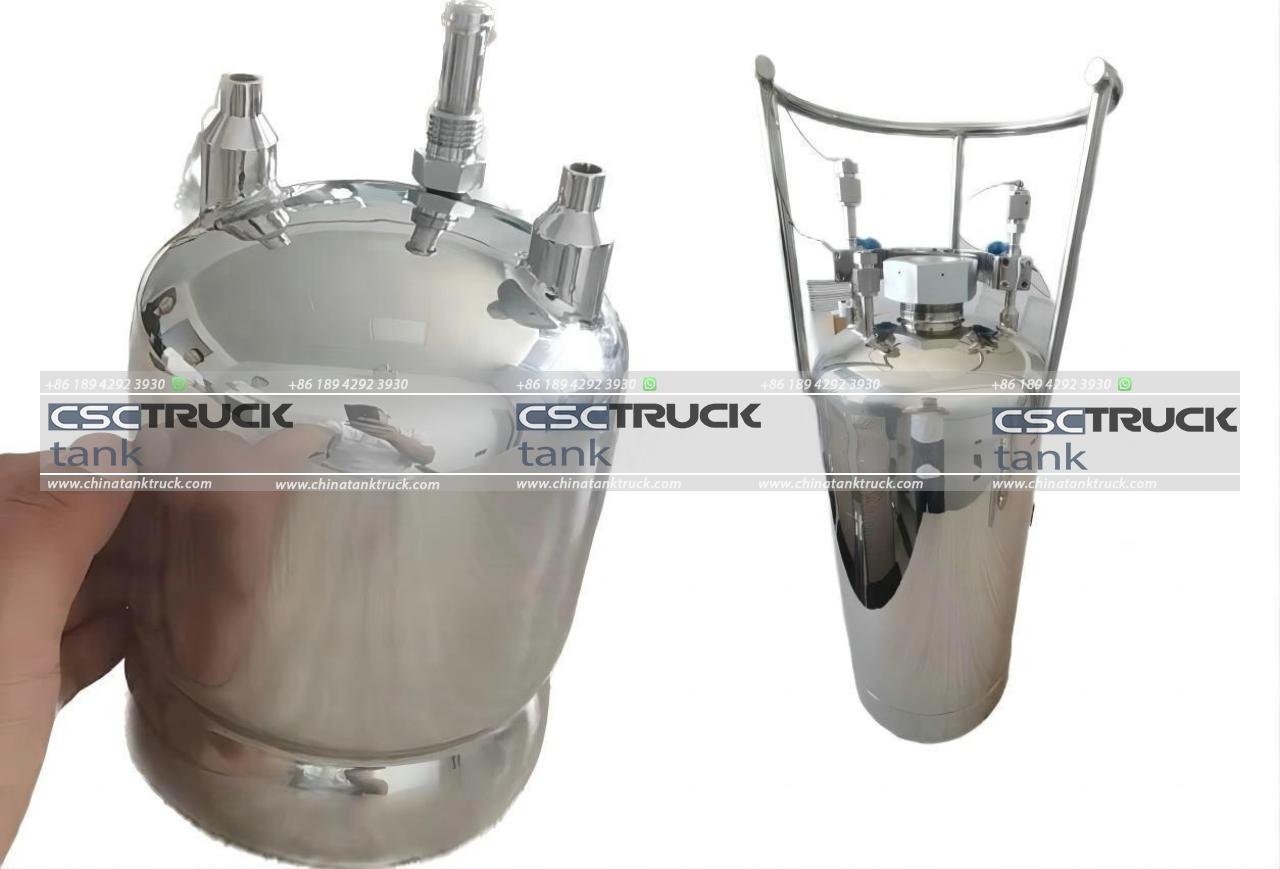 3000 Liters Stainless Steel Industrial Gas Cylinder (3) 3000 Liters Stainless Steel Industrial Gas Cylinder (3)