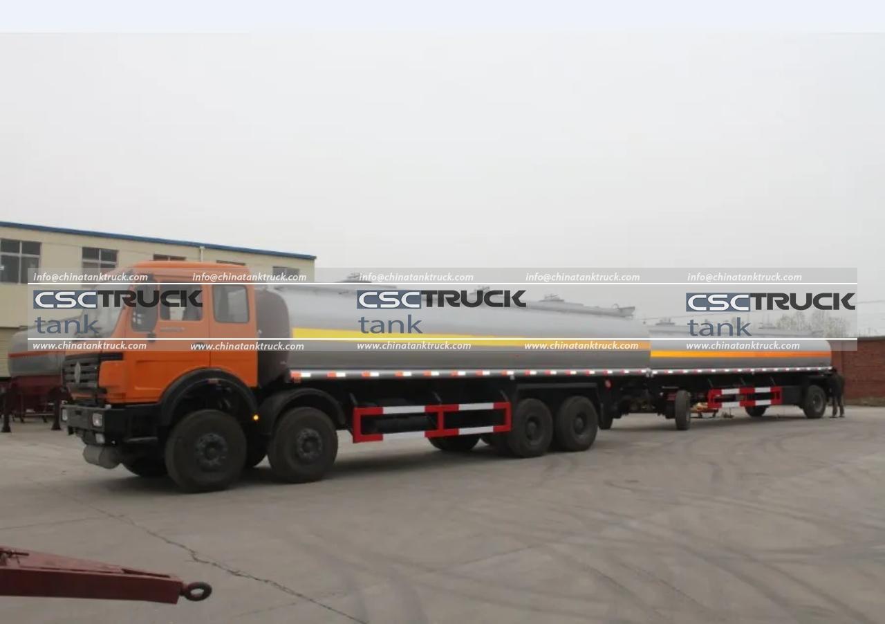 30000 Liters Fuel Refueling Tank Truck (4) 30000 Liters Fuel Refueling Tank Truck (4)