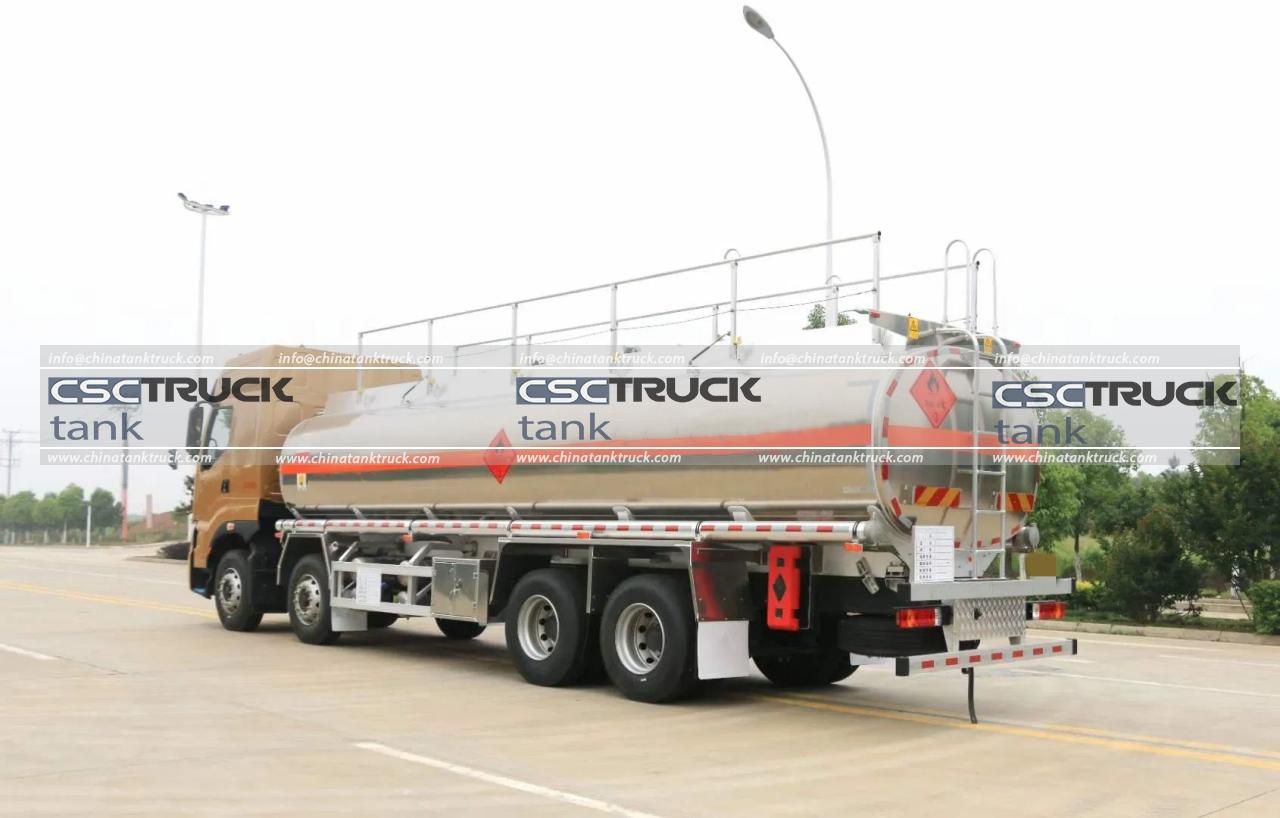 32 CBM 400HP Mobile Fuel Truck (4) 32 CBM 400HP Mobile Fuel Truck (4)