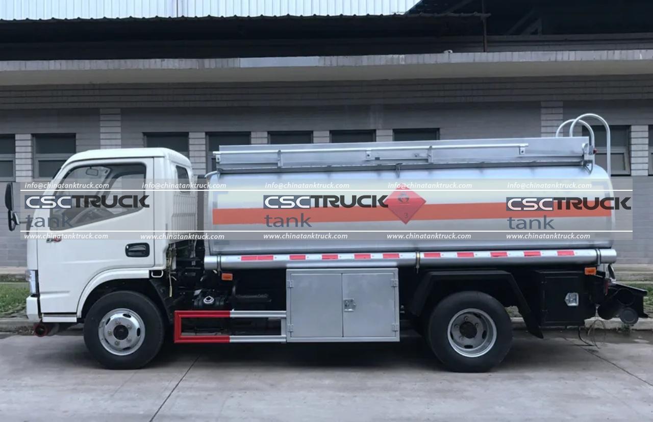 4 CBM 6 Wheelers Small Fuel Tank Truck (4) 4 CBM 6 Wheelers Small Fuel Tank Truck (4)