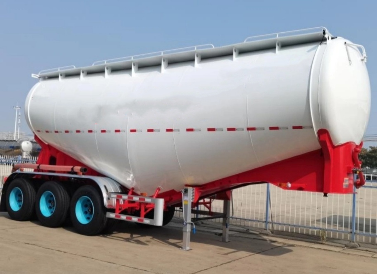40 CBM Semi-Trailer Pneumatic Tank Truck (4)