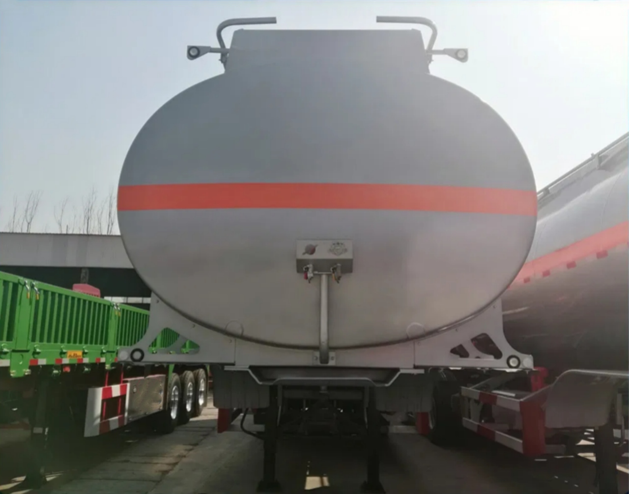 40 CBM Water Tank Semi Trailer (5)