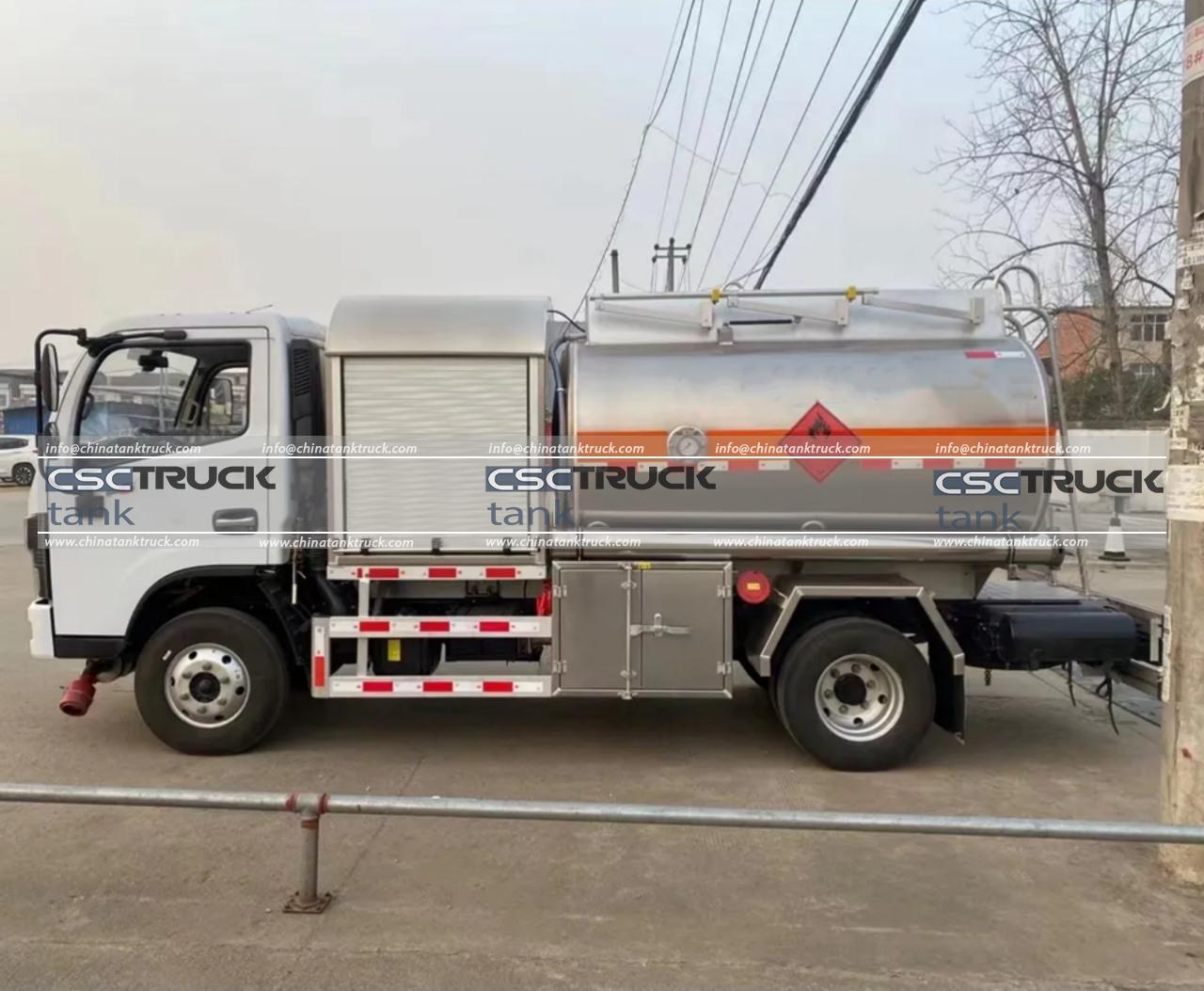 4000 Liters Small Aircraft Refueling Truck (4)