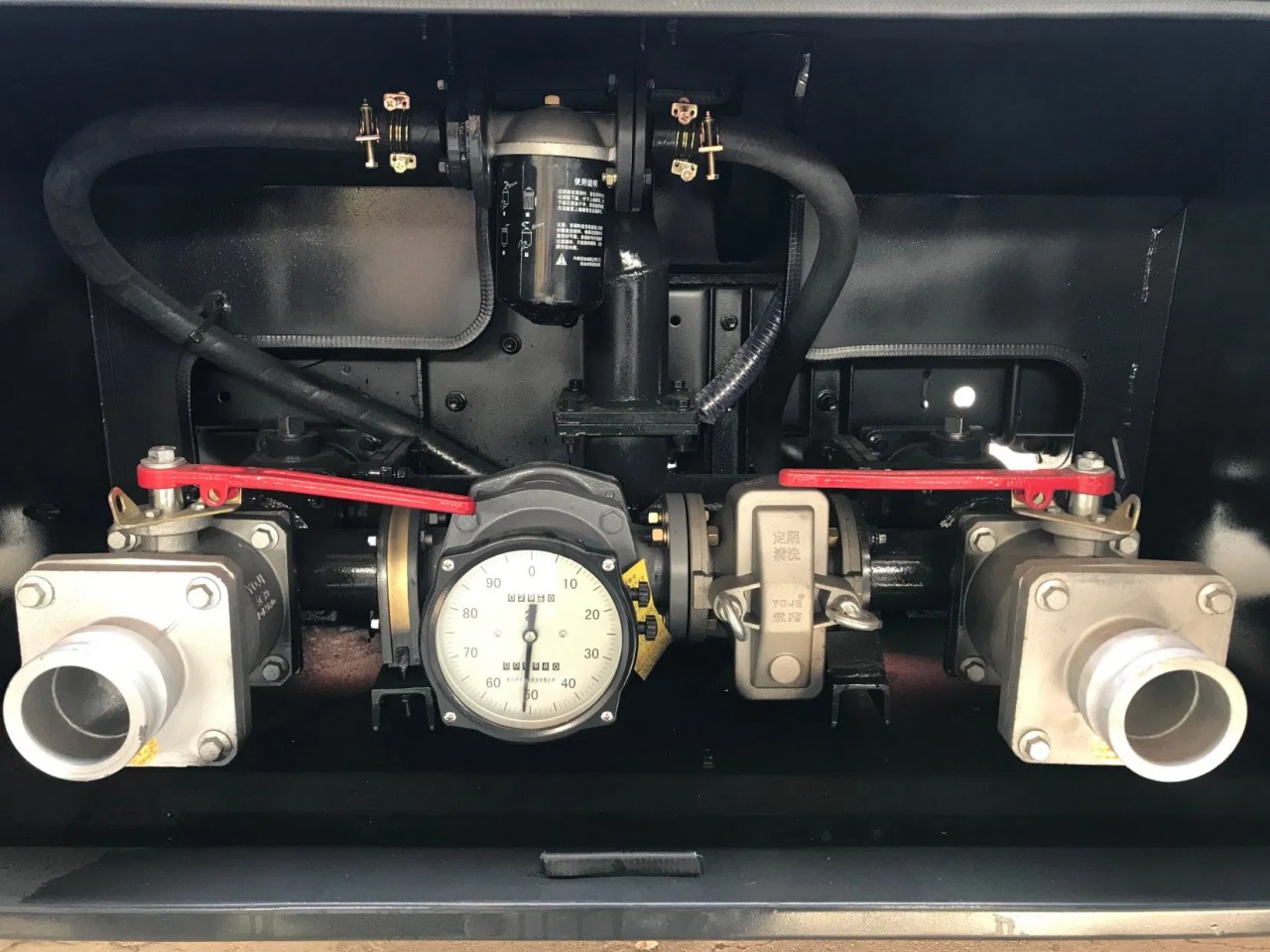 5000 Liters Mobile Diesel Fuel Bowser (6)
