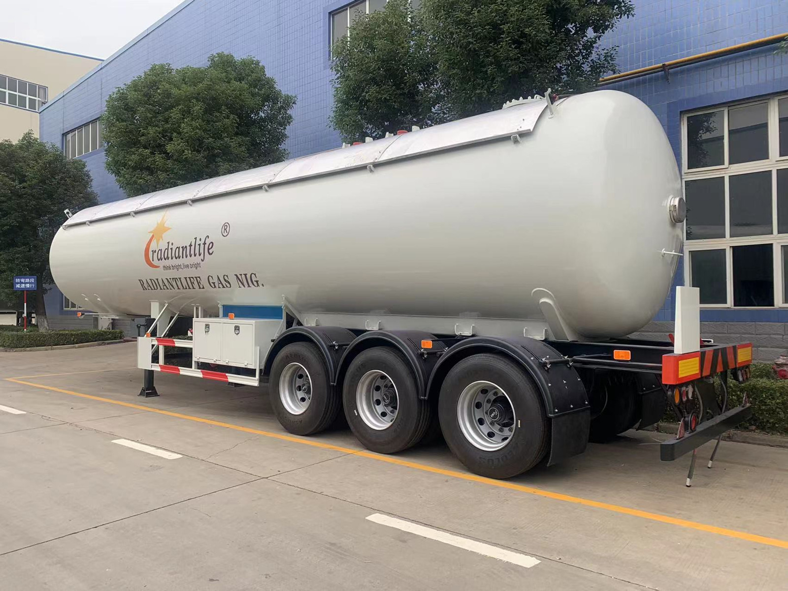 54CBM 27Tons LPG Semi Trailer Tank 54CBM 27Tons LPG Semi Trailer Tank