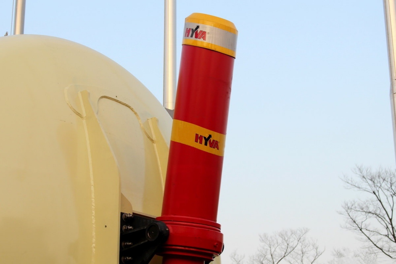 58 CBM Aluminum Dry Bulk Semi Tank Trailer (3)