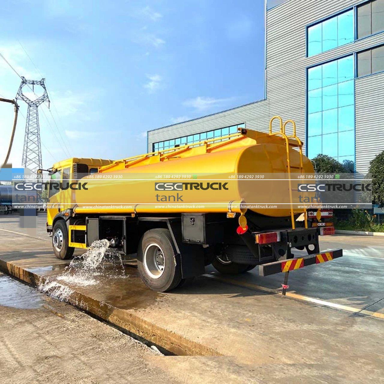 6 Wheelers 12000 Liters Fuel Tank Truck (6) 6 Wheelers 12000 Liters Fuel Tank Truck (6)