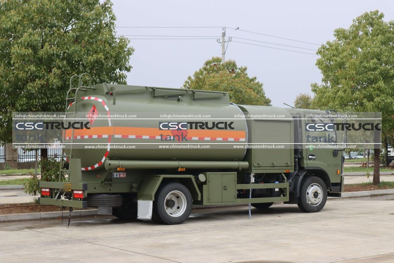 6 Wheelers 12000L Aircraft Refueling Vehicle (3)