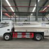 6 Wheelers 5000 Liters Milk Tanker Truck (3)