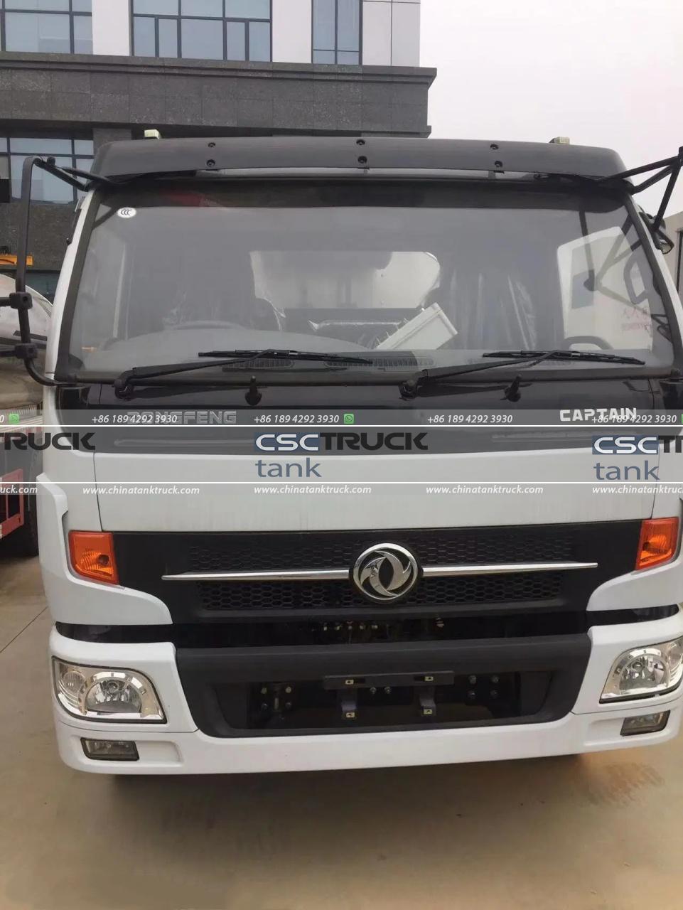 6 Wheelers 6000 Liters Asphalt Tank Truck (2)
