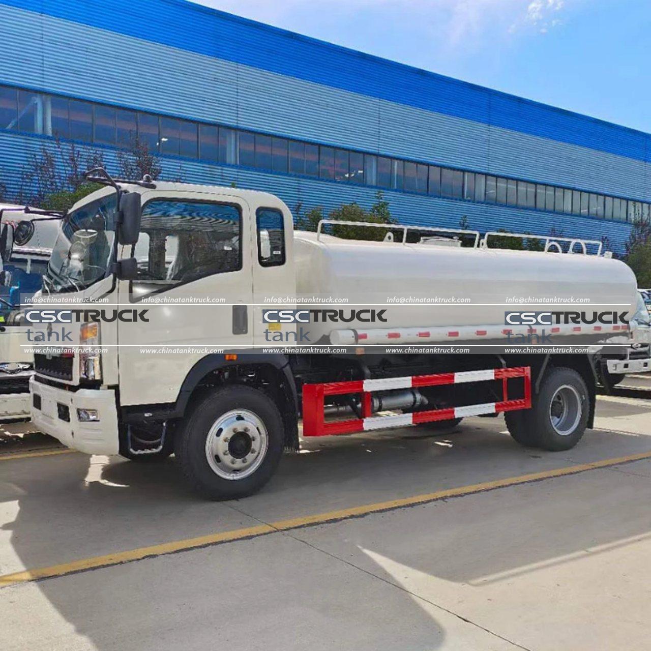 6 Wheelers 9000 Liters Water Tank Truck (4) 6 Wheelers 9000 Liters Water Tank Truck (4)