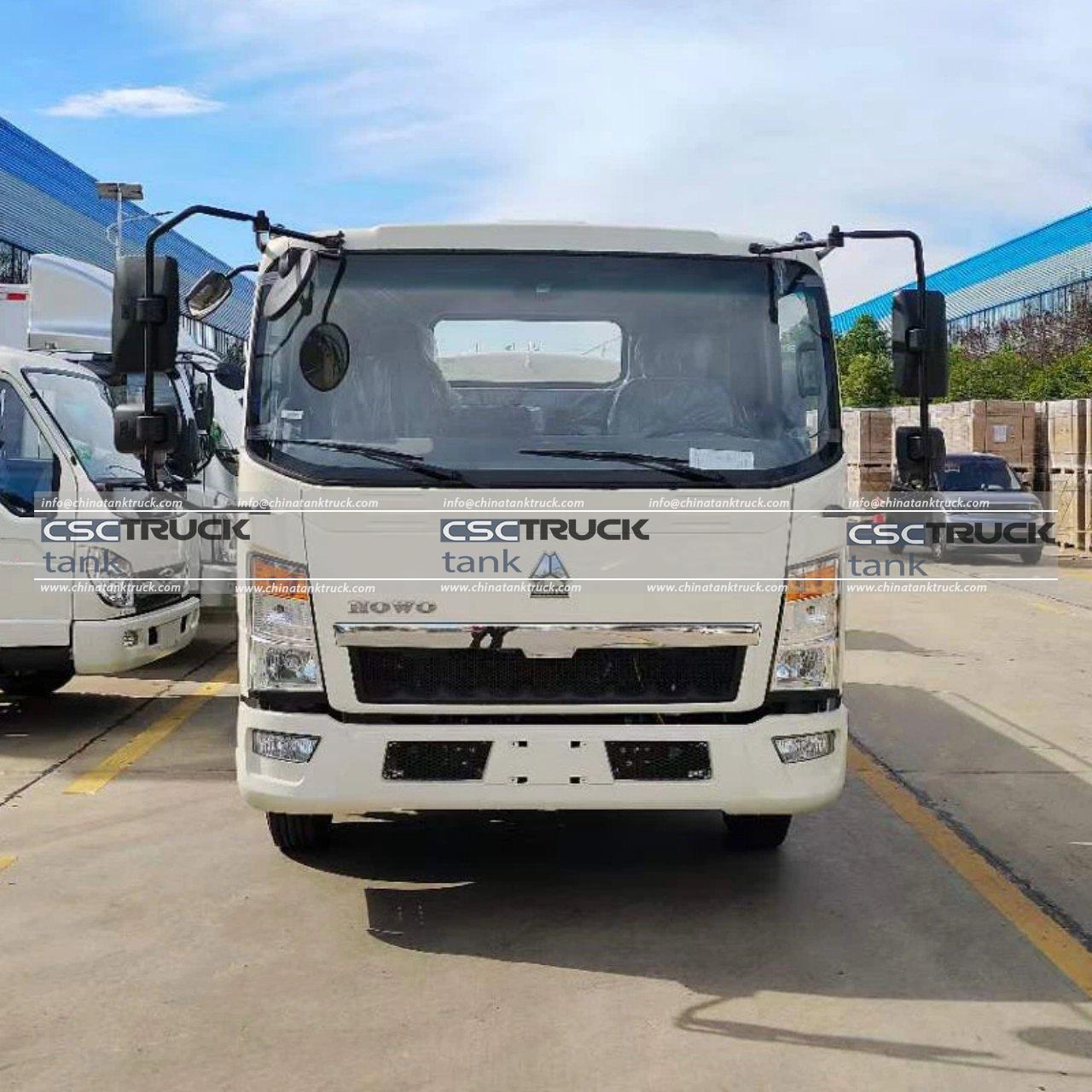6 Wheelers 9000 Liters Water Tank Truck (5) 6 Wheelers 9000 Liters Water Tank Truck (5)