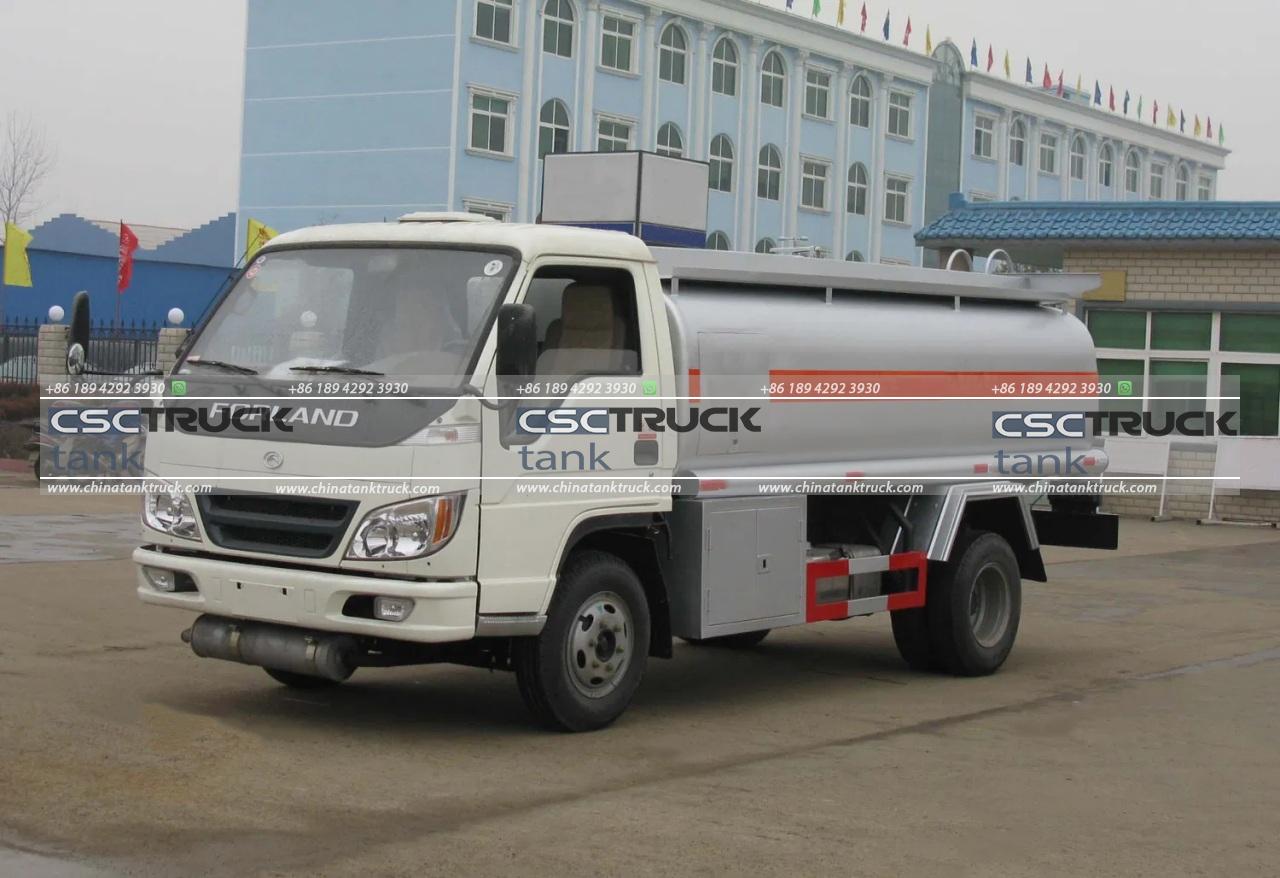 8000 Liters Oil Tank Refueling Truck 8000 Liters Oil Tank Refueling Truck