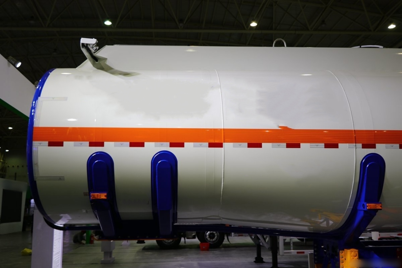 Aluminum Tank Trailer, the Intelligent Choice! (3)