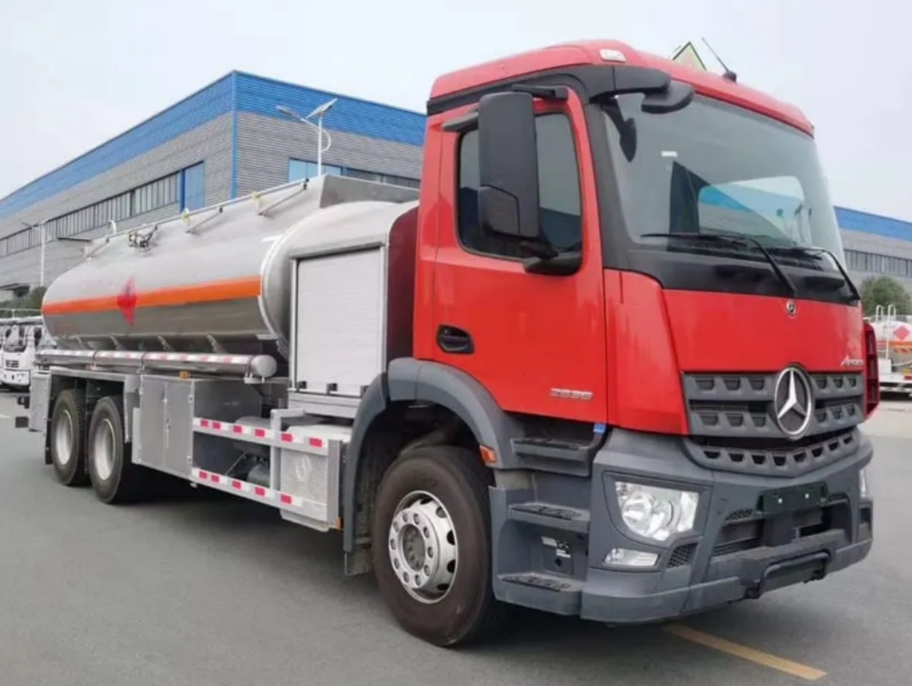 Benz 18000 Liters Jet A1 Refueller