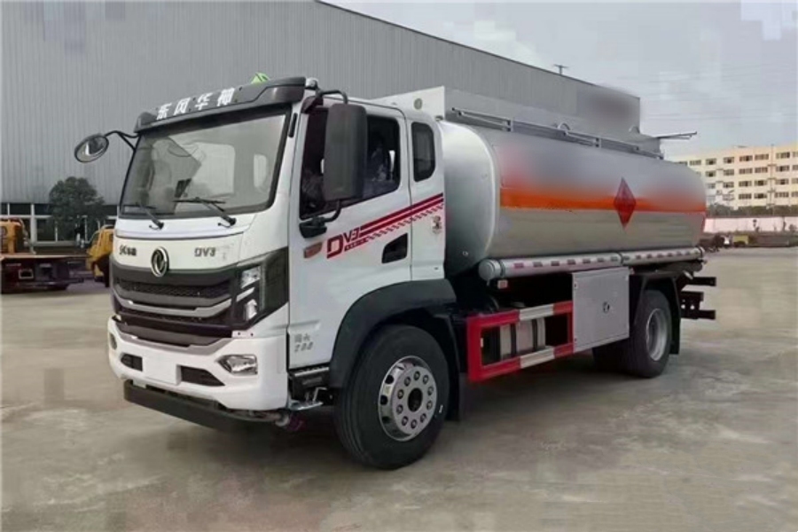 Dongfeng Huashen DV3 14000 Liter Fuel Tanker Truck — Mature, Reliable, and Stable!