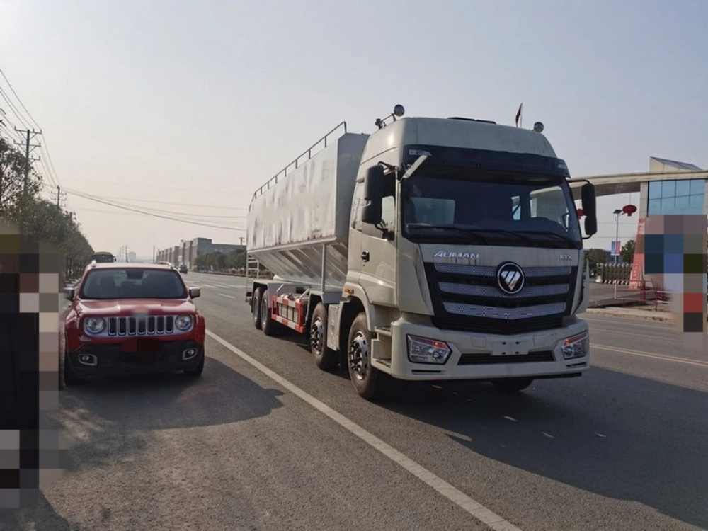 Dry Bulk Tank Truck (2)