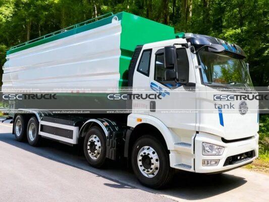 Electric 50 CBM Bulk Feed Transport Vehicle
