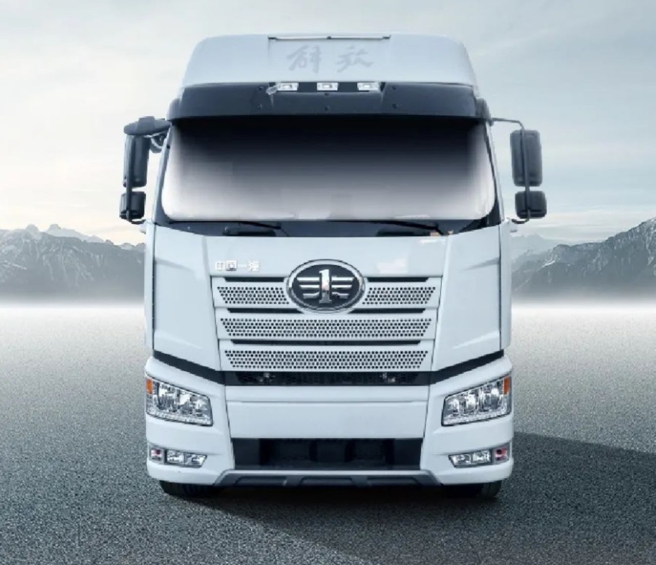 FAW J6P 8x4 Fuel Tanker Truck​ — Fully Armed to the Core! (2)