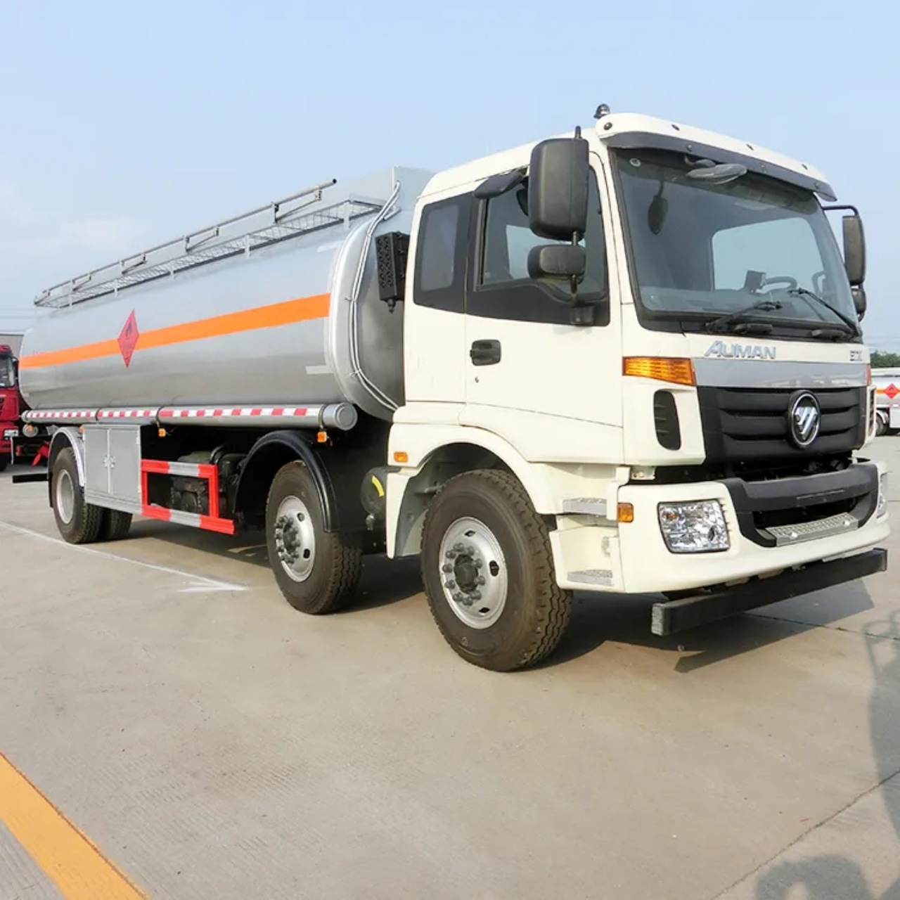 Foton Auman 18000 Liters Fuel Tanker Truck (2)