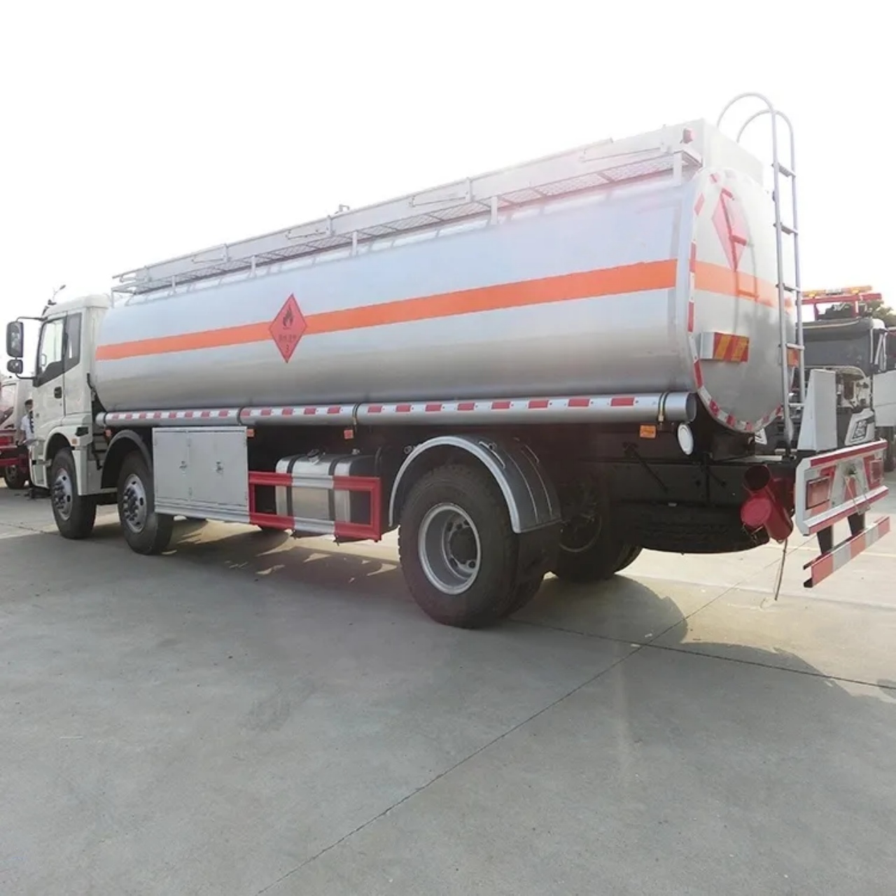Foton Auman 18000 Liters Fuel Tanker Truck (5)