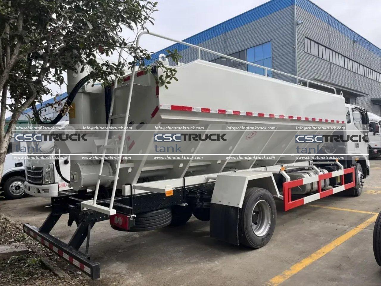 Foton Aumark 12 CBM Bulk Feed Transport Truck (5) Foton Aumark 12 CBM Bulk Feed Transport Truck (5)