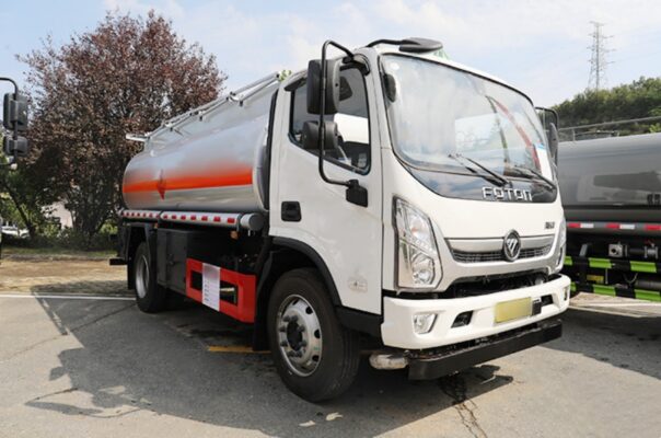 Foton EURO VI 4×2 10 CBM Fuel Tanker Truck – Premium Hazardous Materials Vehicle! (9)