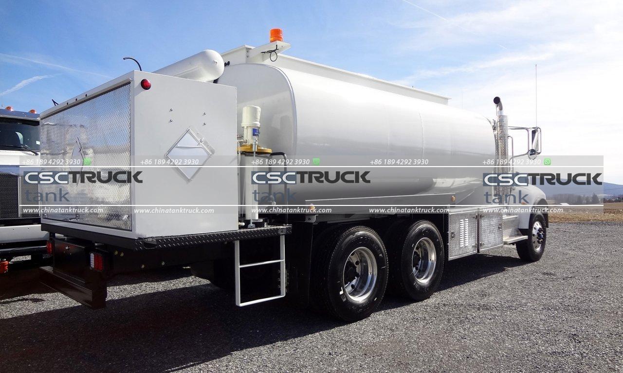 Fuel tank truck (4)