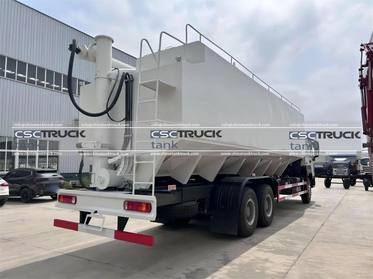 HOWO 10 Wheelers 30 CBM Dry Bulk Tank Truck (6)