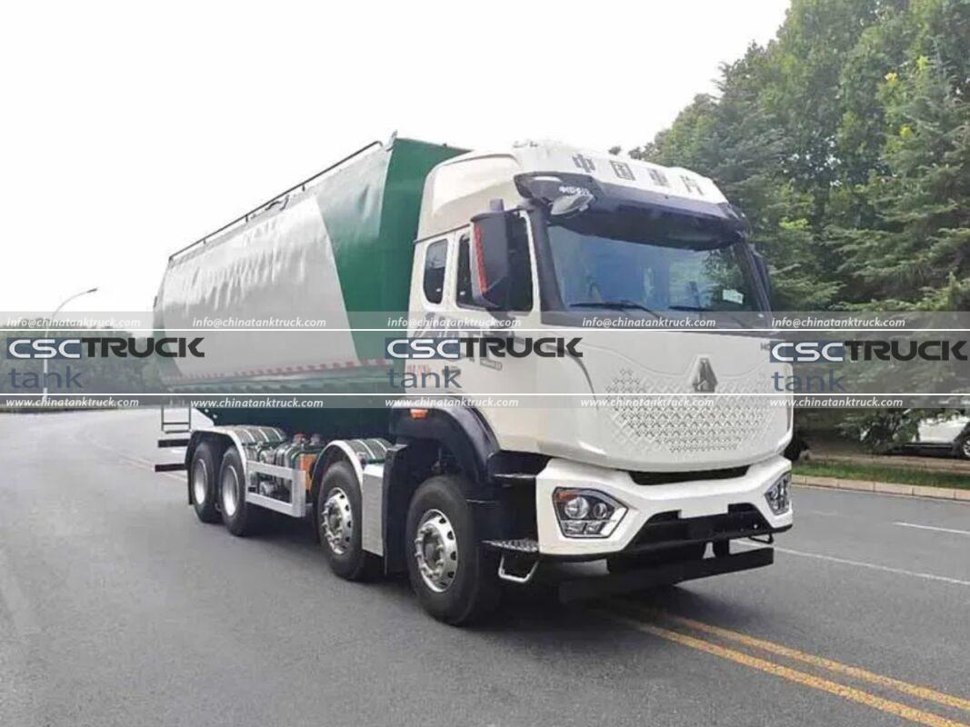 HOWO 12 Wheelers 40 CBM Bulk Feed Truck (2)
