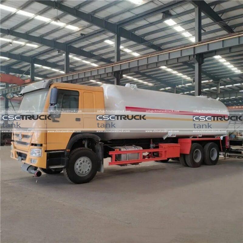 HOWO 24 CBM Propane Tank Truck (2)