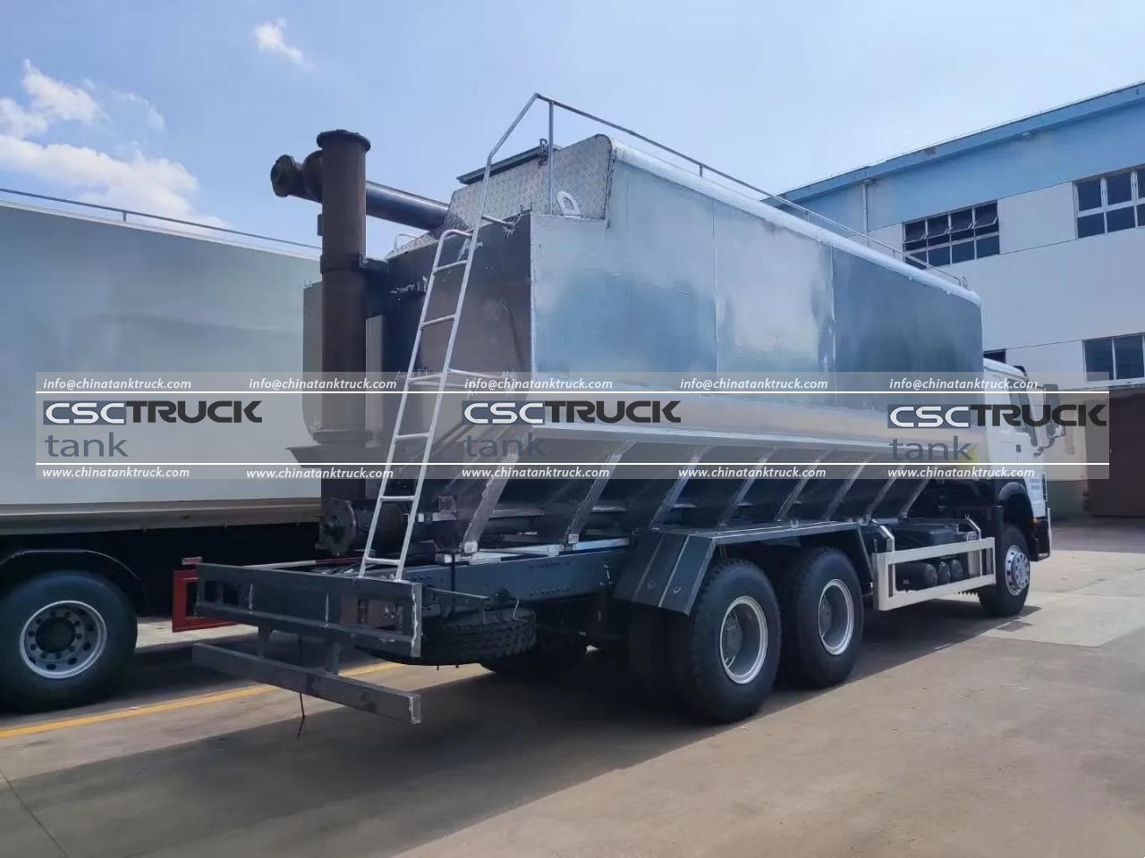 HOWO 30 CBM Bulk Feed Transport Truck (5) HOWO 30 CBM Bulk Feed Transport Truck (5)
