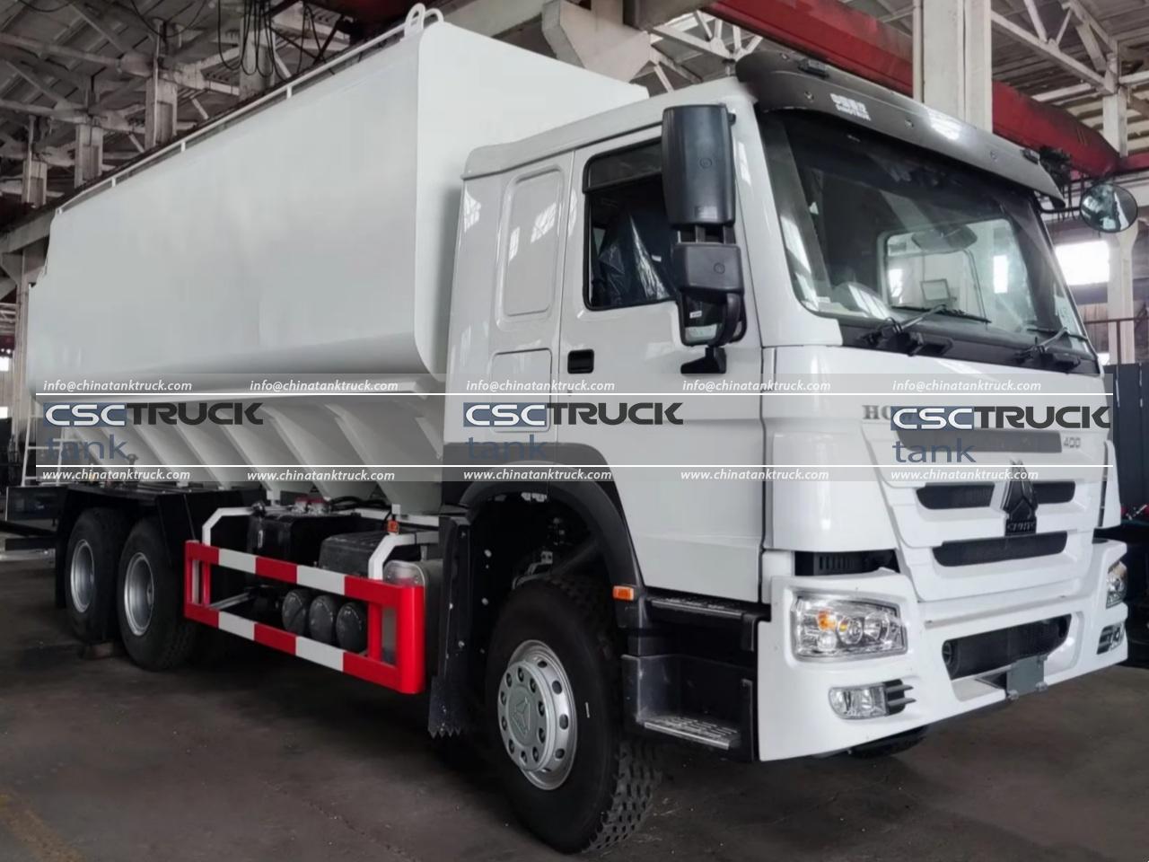 HOWO 30 CBM Bulk Feed Transport Truck