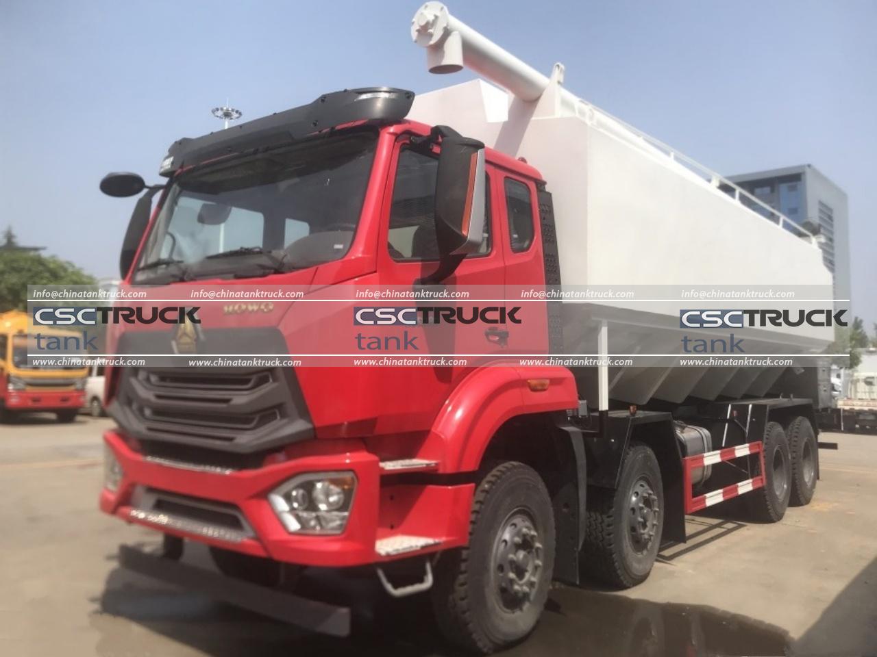 HOWO 40 CBM Bulk Feed Vehicle