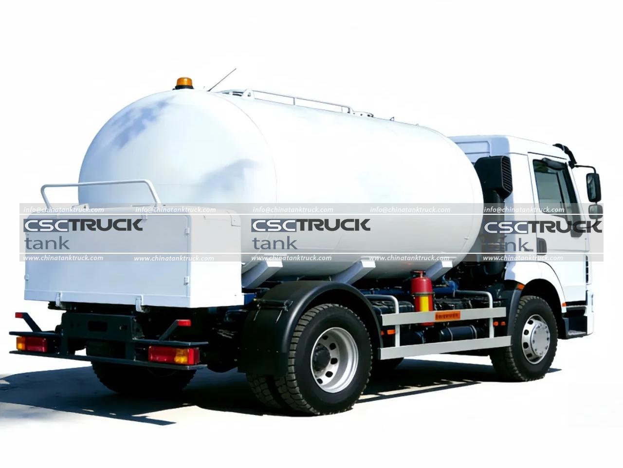 HOWO 5000L Mobile LPG Dispenser Truck (5)