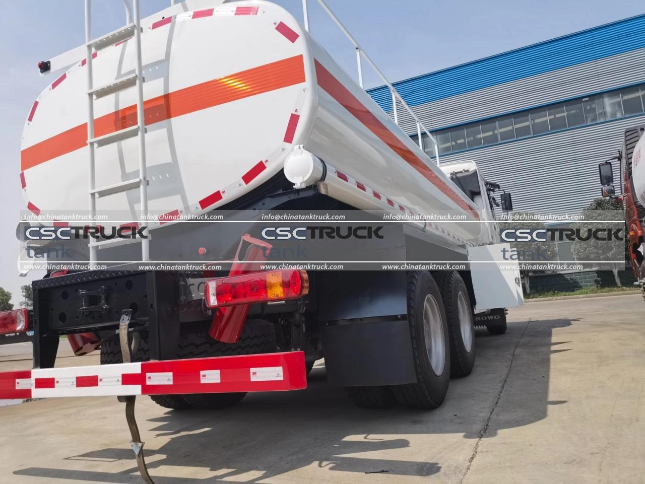HOWO Crude Oil Tank Truck (3) HOWO Crude Oil Tank Truck (3)