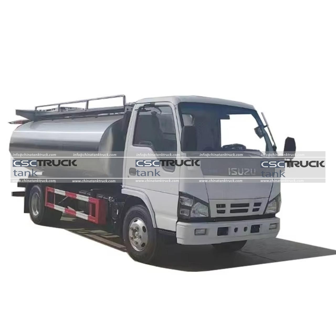 ISUZU 3CBM Milk Tank Truck (4) ISUZU 3CBM Milk Tank Truck (4)