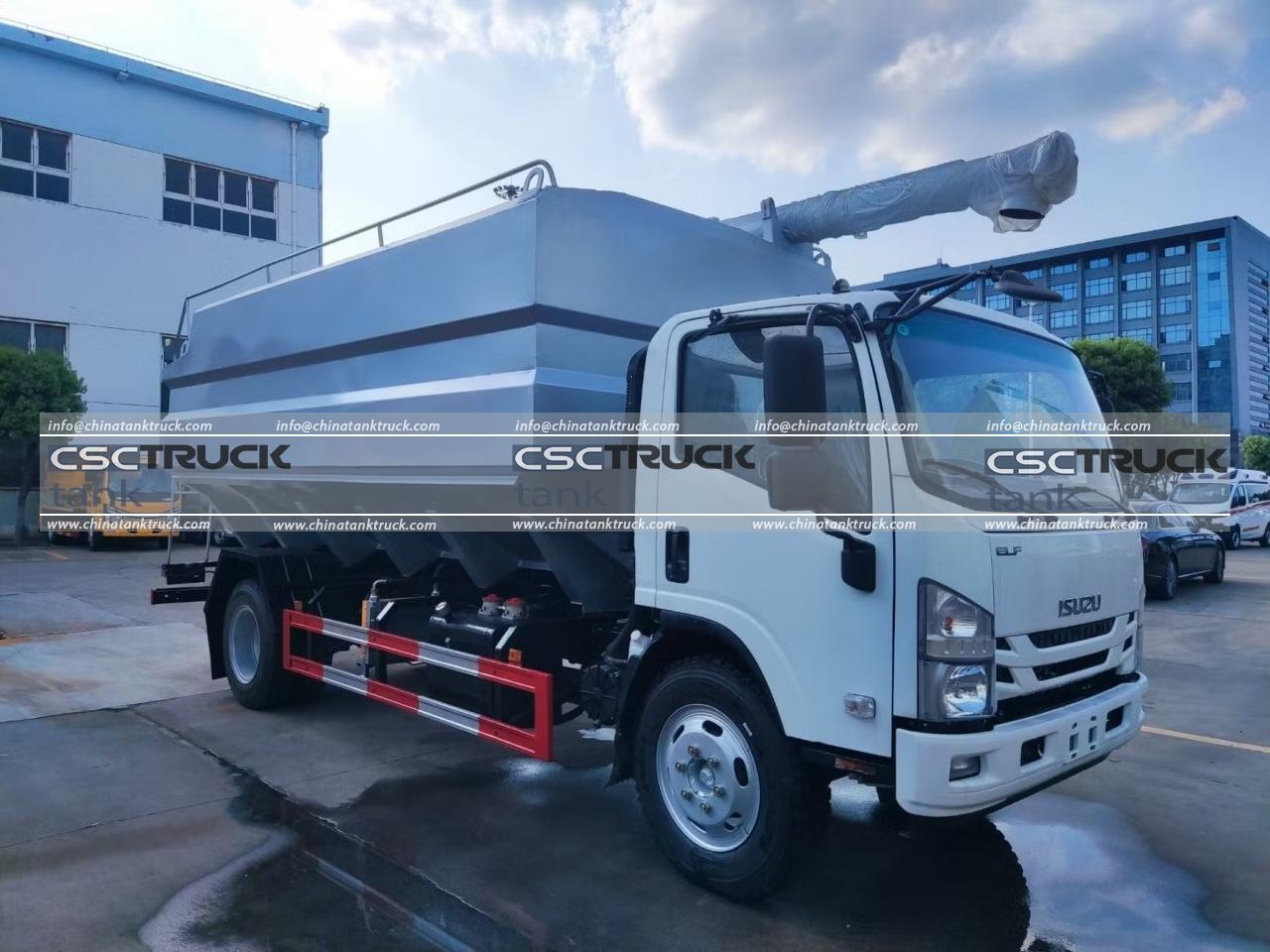 ISUZU ELF 6T Payload Bulk Feed Tanker Truck (2) ISUZU ELF 6T Payload Bulk Feed Tanker Truck (2)