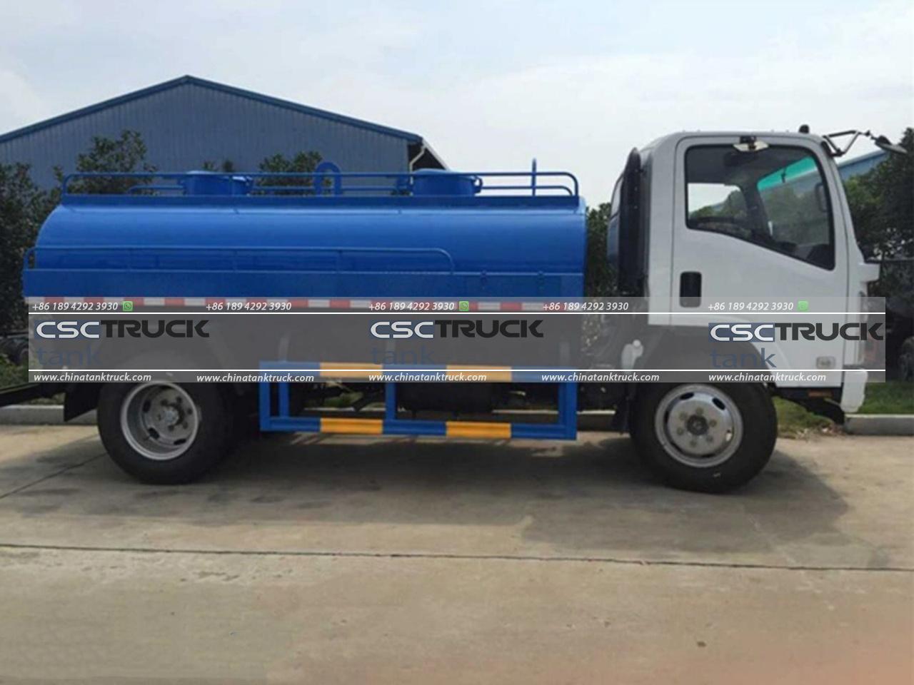 ISUZU Water Tank Truck (2)