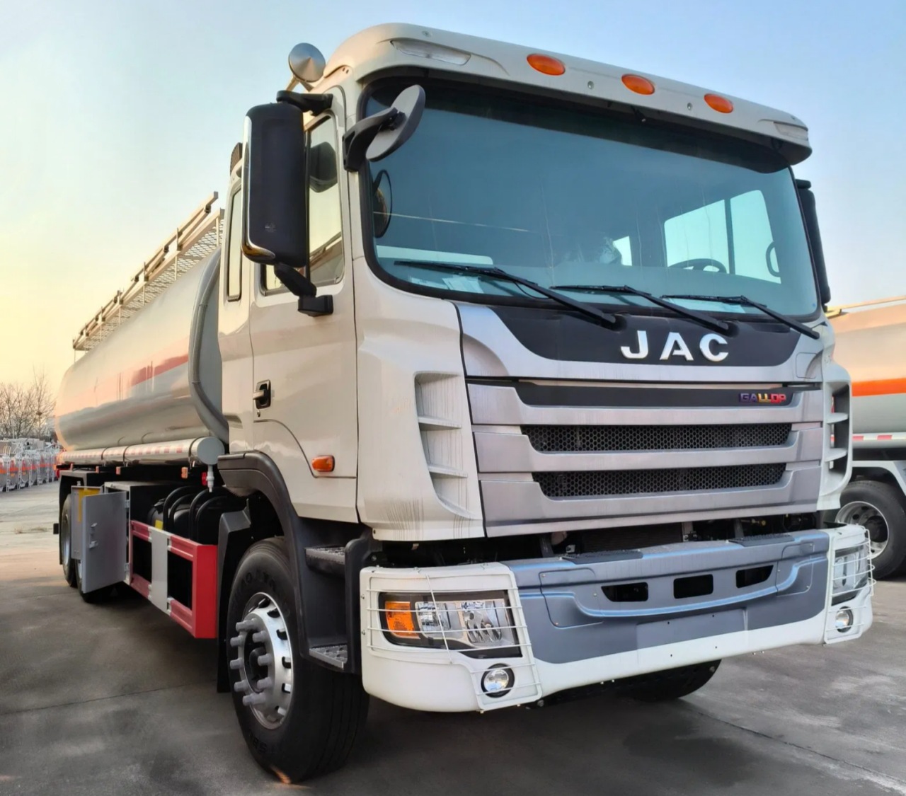 JAC 20000 Liters Diesel Fuel Bowser