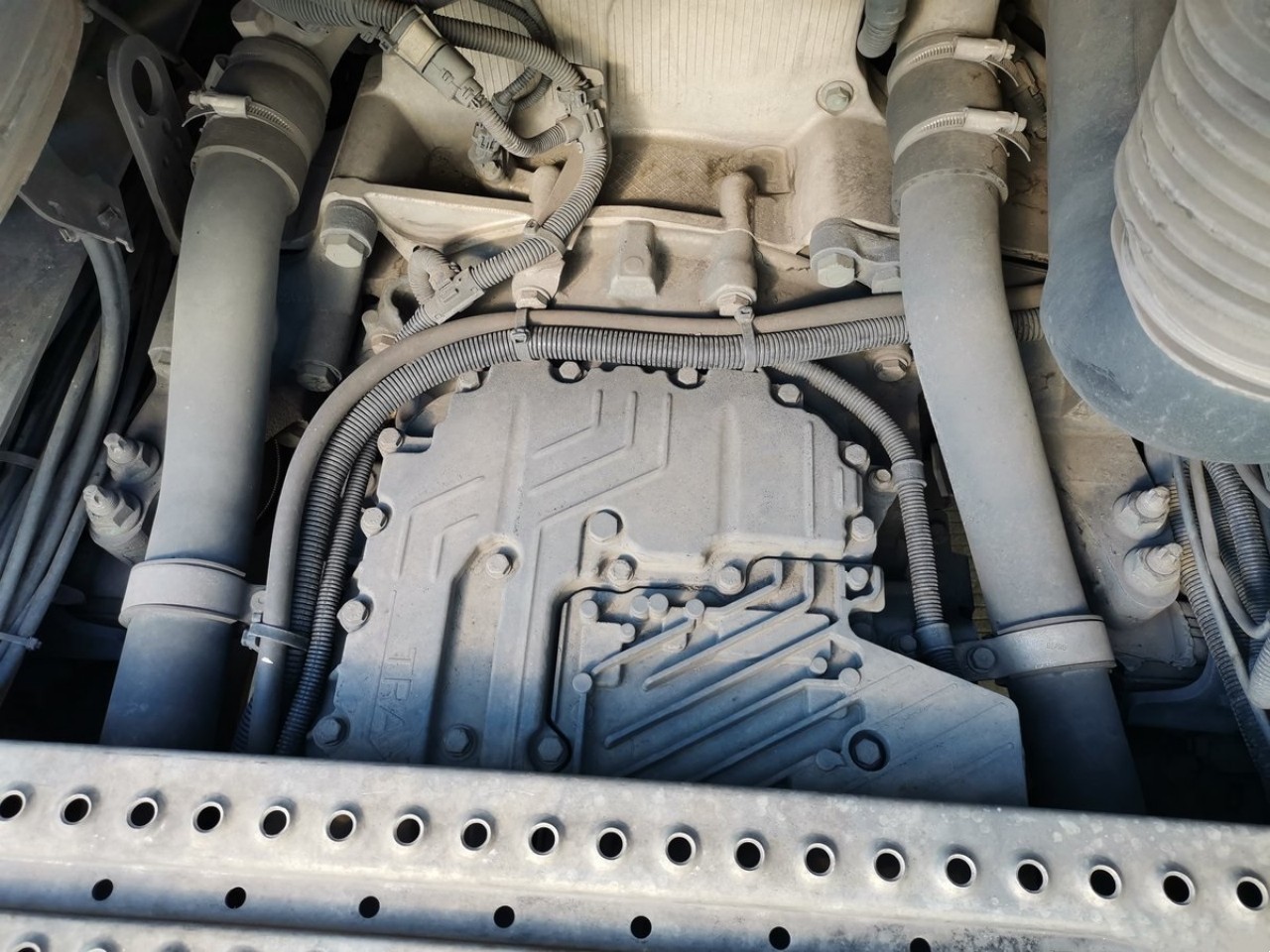 MAN TGX Fresh Milk Truck – A High-Performance, High-Efficiency Choice! (24)