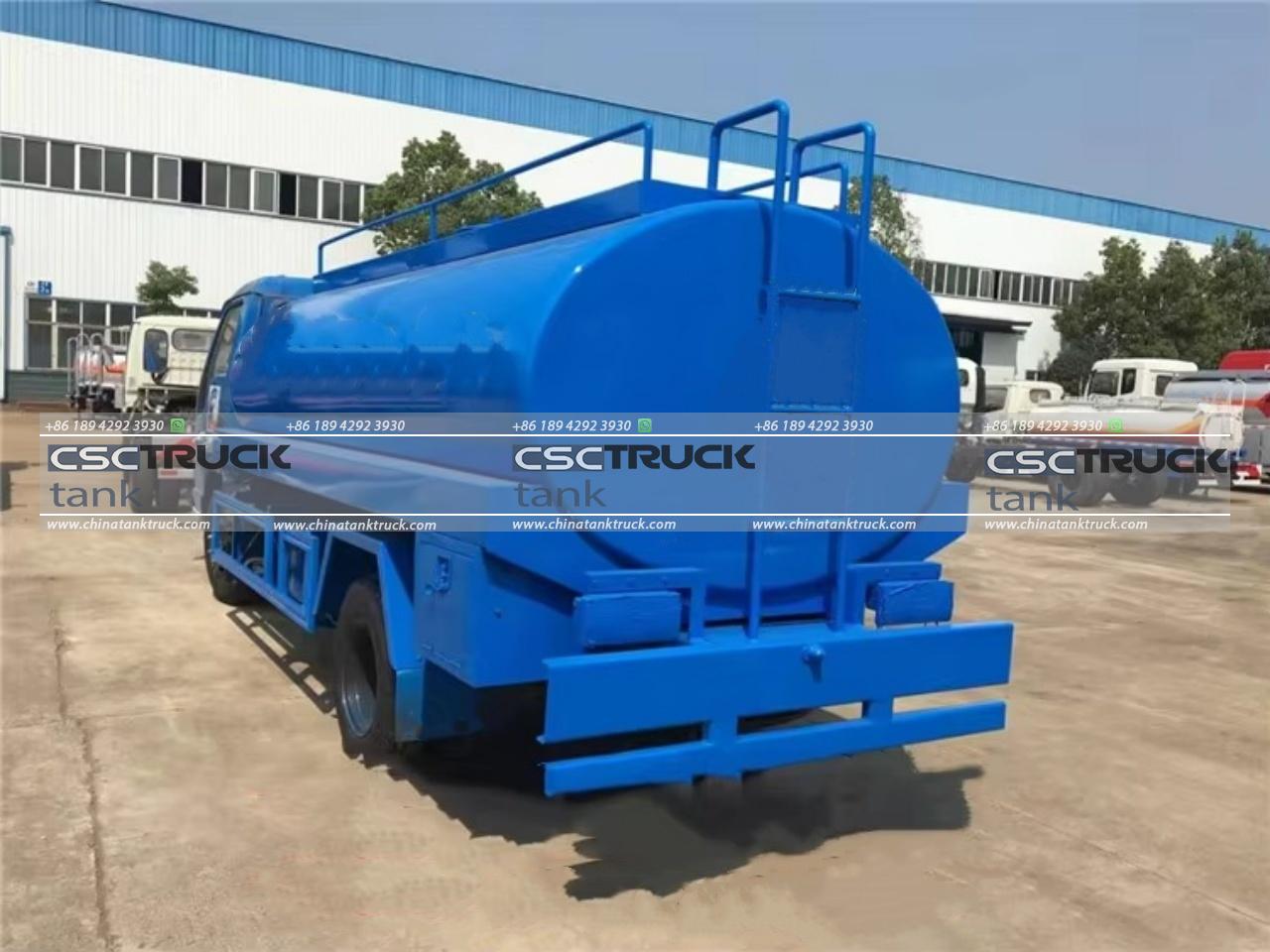 Milk Tank Truck (5) Milk Tank Truck (5)